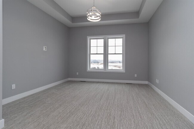 Building Photo - 805 28th St NW