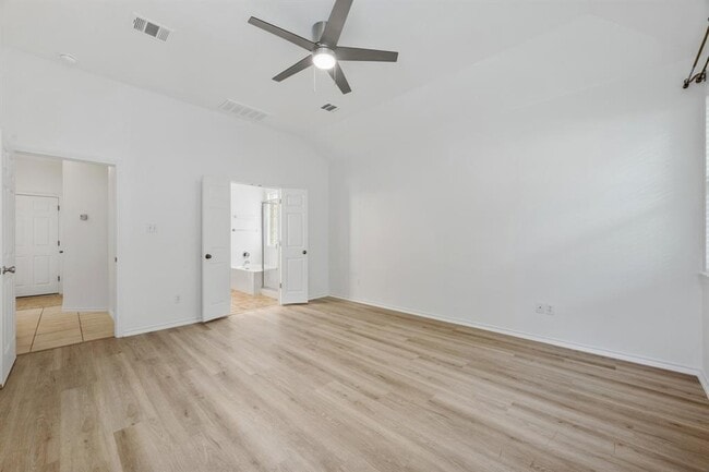 Building Photo - 23 Juniper Berry Way