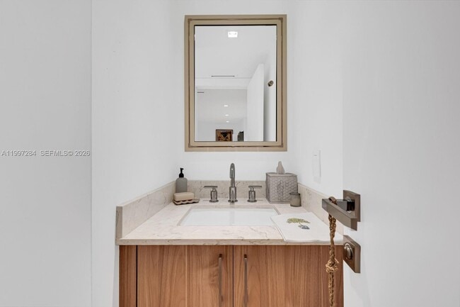 Building Photo - 199 Ocean Ln Dr