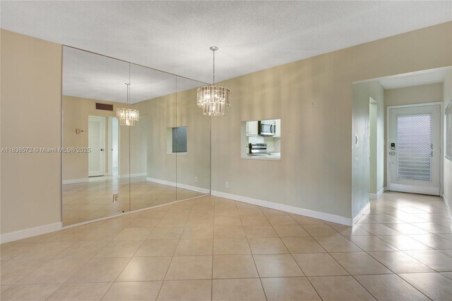 Building Photo - 1501 S Ocean Blvd