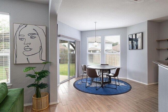 Building Photo - 8716 Panadero Dr