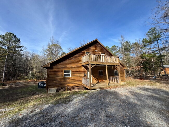 Building Photo - Quiet & Rustic 2BR/2BA Cabin Quick Drive to MSU – Spring '26 Semester Lease (Some Utilities Inclu...