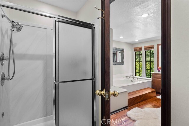 Building Photo - 887 Talisman Ln