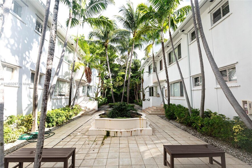 Building Photo - 731 6th St