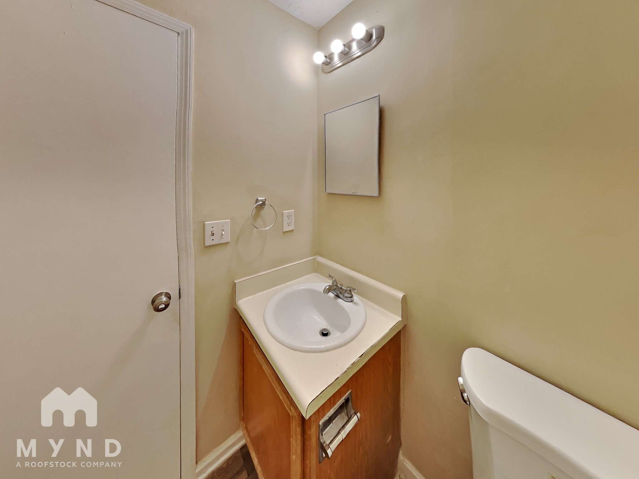 Building Photo - 1626 Sugar Downs Ct SE