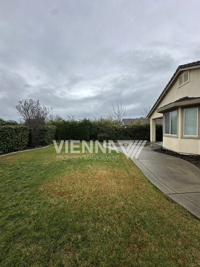 Building Photo - 1851 Letterkenny Dr