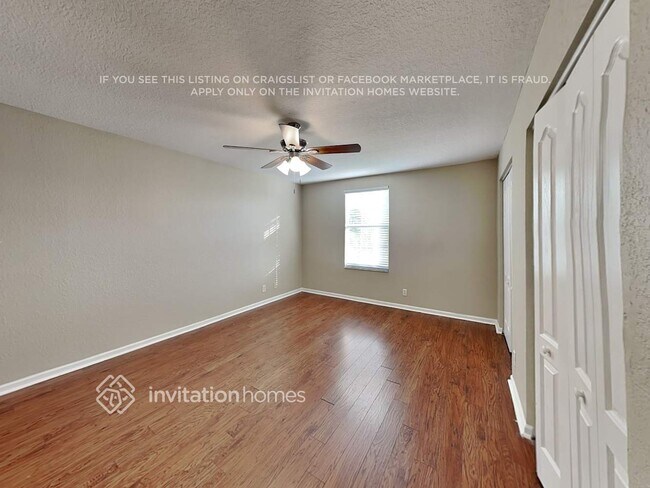 Building Photo - 276 Berenger Walk