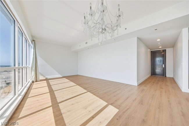 Building Photo - 4575 Dean Martin Dr