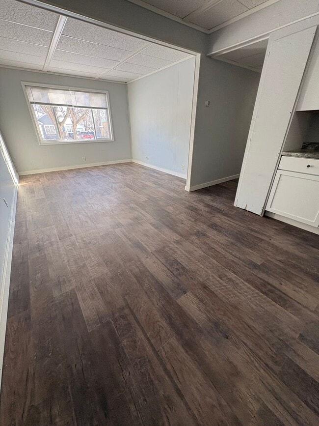 Building Photo - AI - 05 - Avon St