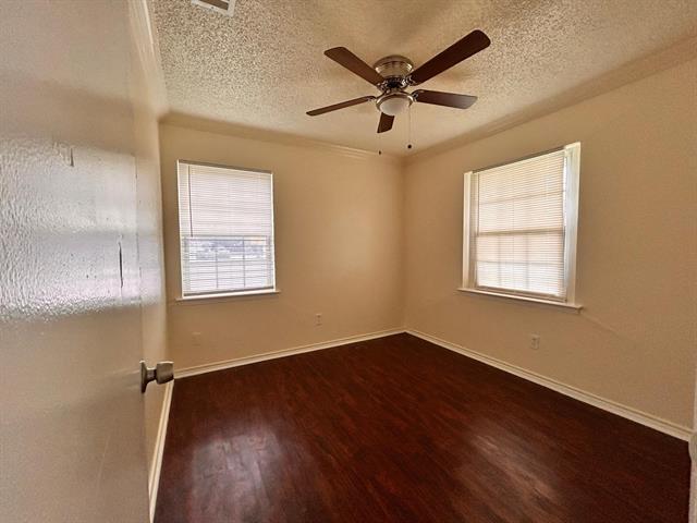 Building Photo - 3601 Aloha Cir