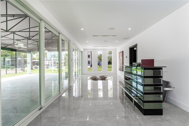 Building Photo - 11531 SW 93rd St