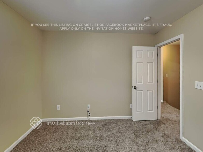 Building Photo - 1305 Heritage Manor Dr