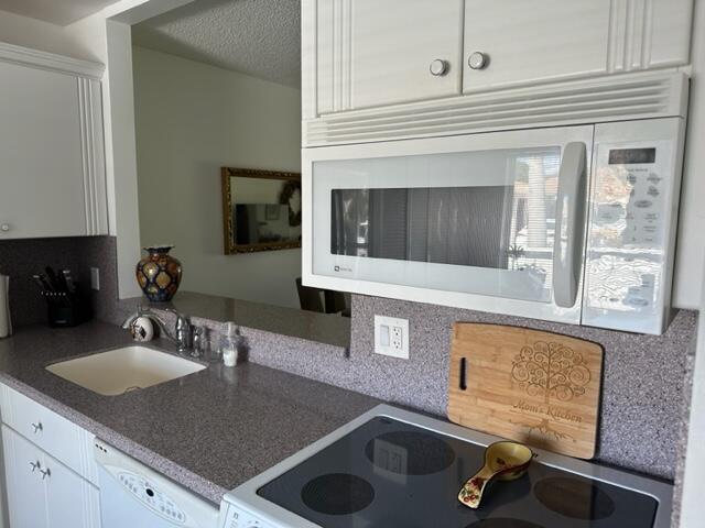 Building Photo - 6813 Moonlit Dr