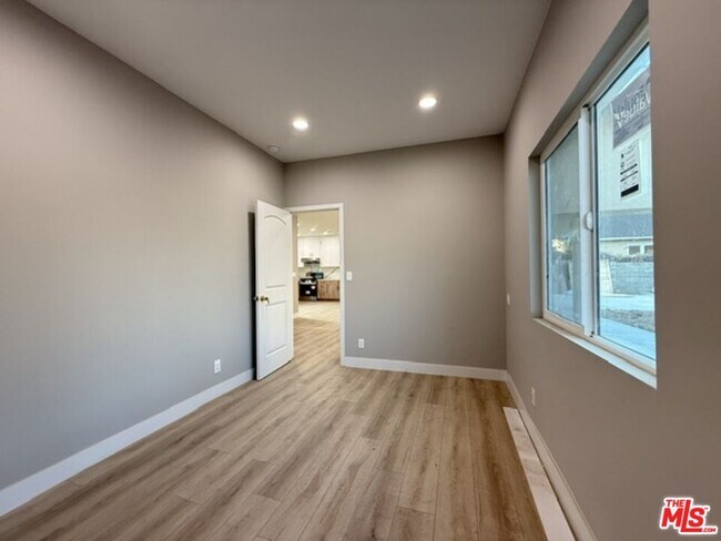 Building Photo - 1221 N Azusa Ave