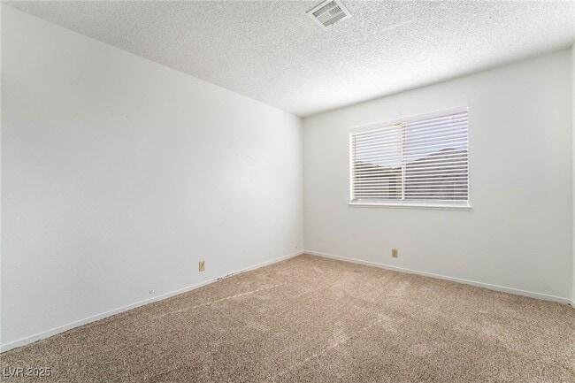 Building Photo - 4739 Buena Vista Way