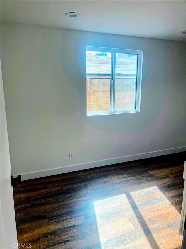 Building Photo - 1807 S Gramercy Pl