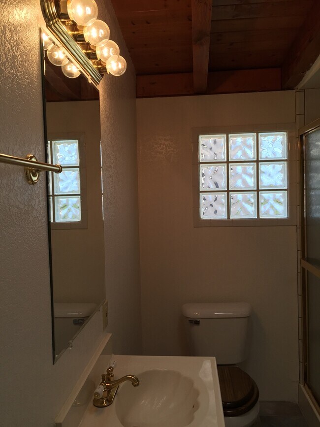 Building Photo - 8347 N 4th St