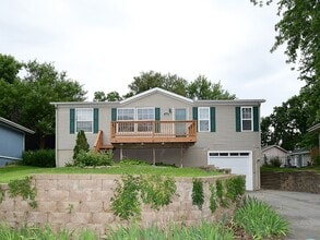 Building Photo - 38 Cypress St