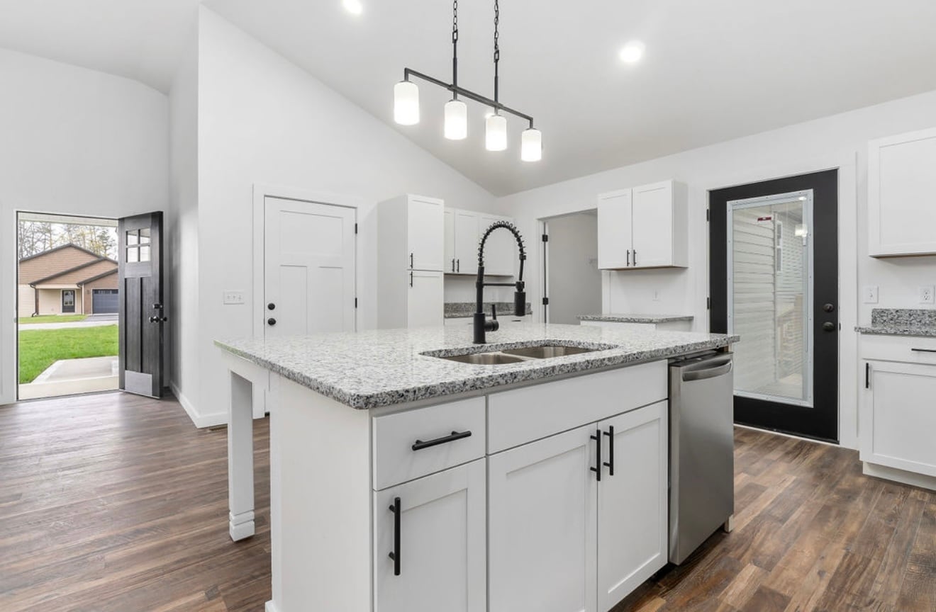 Building Photo - 157 Sky View Meadow Dr