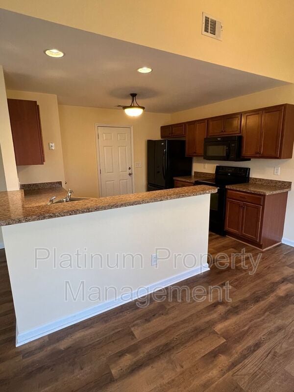 Building Photo - 279 Wahsega Way