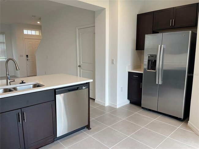 Building Photo - 6305 Fairmont Ln