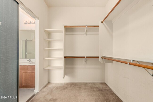 Building Photo - 18838 E Lark Dr