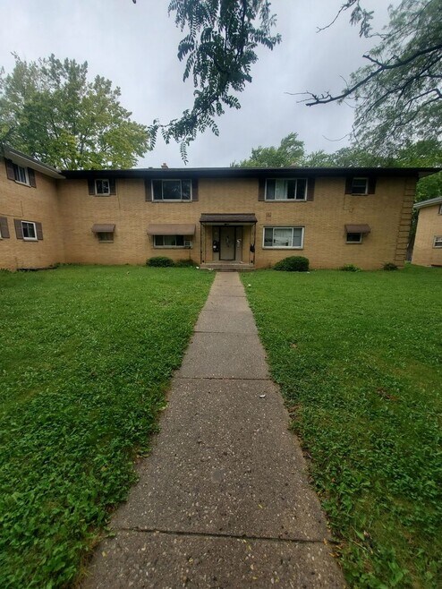 Building Photo - 8230 W Villard Ave