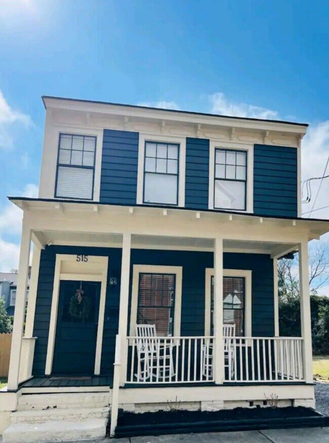 Building Photo - 515 E Huntingdon St