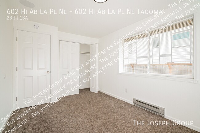 Building Photo - 602 Hi-Ab-La Pl NE