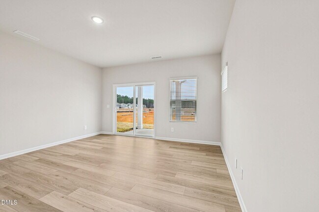 Building Photo - 928 Grand Mesa Dr