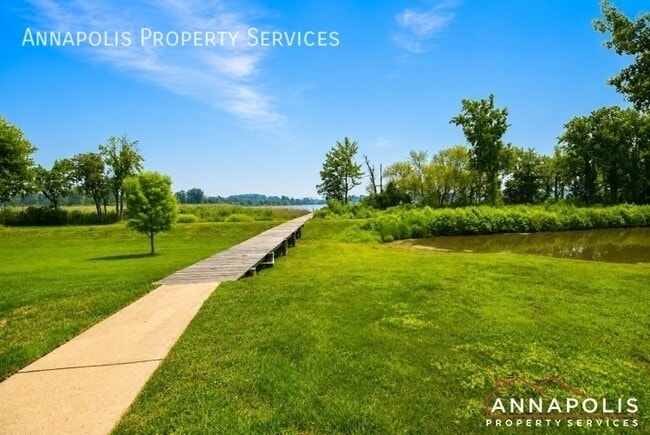 Building Photo - 307 Mainsail Dr
