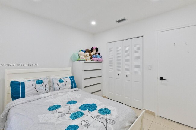 Building Photo - 11145 NW 27th St