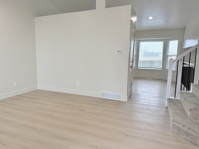 Building Photo - 5687 S 5630 W