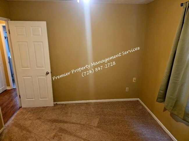 Building Photo - 1176 March St