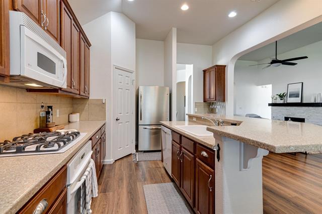 Building Photo - 1817 Clear Summit Ln