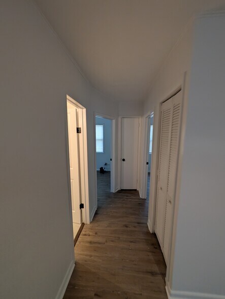 Building Photo - 8734 N Tangerine Pl