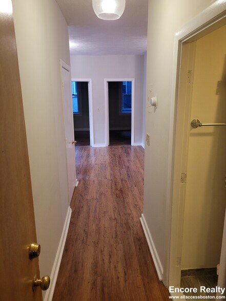 Building Photo - 145 Endicott St