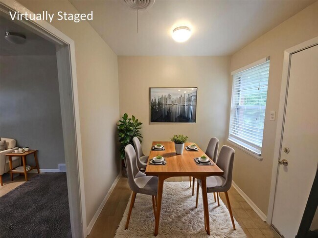 Building Photo - Cozy 2 bedroom 1 bathroom house with 1 car garage in North Richland Hills
