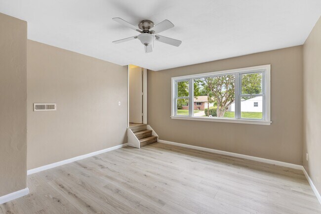 Building Photo - 3505 Hilber St