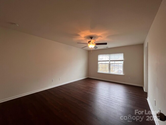 Building Photo - 14007 Highland Meadow Rd