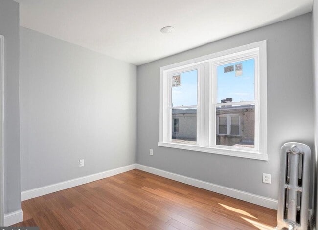 Building Photo - 1630 S 28th St