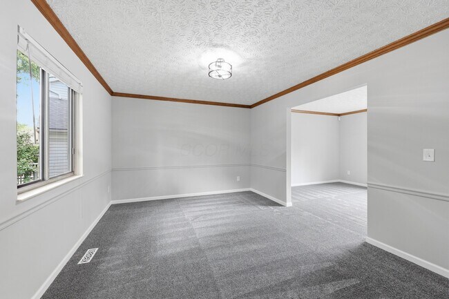Building Photo - 205 Brownsfell Dr