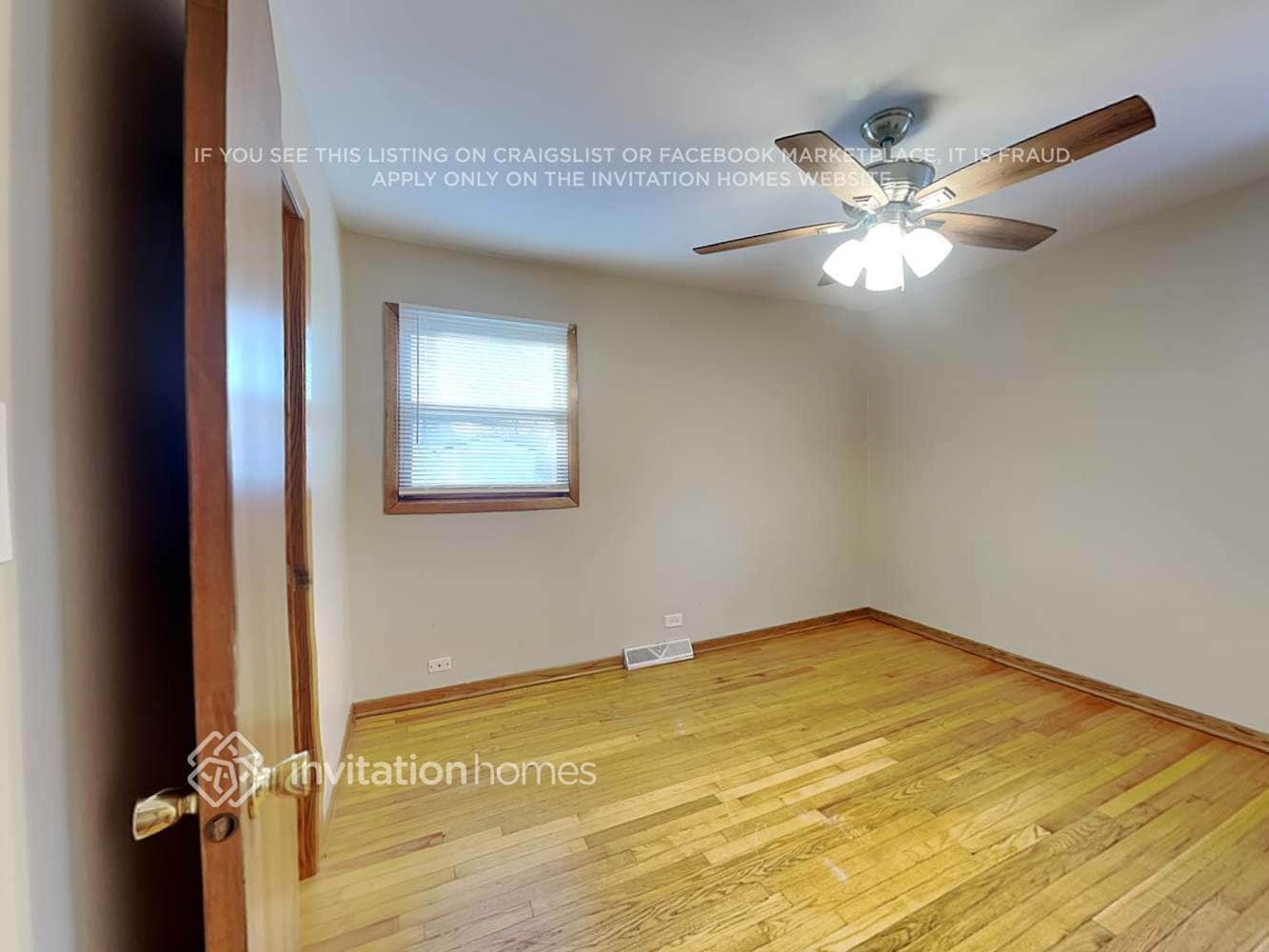 Building Photo - 9318 S 78th Ave