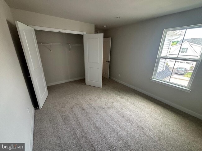 Building Photo - 1336 Ben Hogan Wy