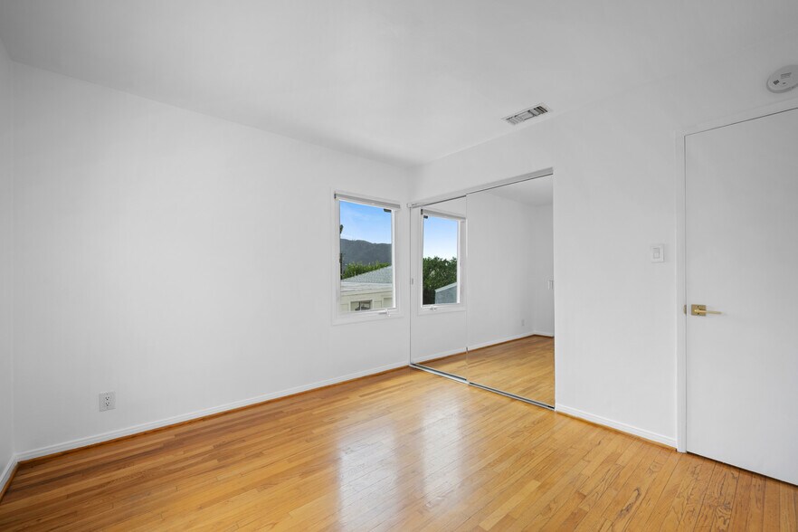 Building Photo - 2816 El Caminito