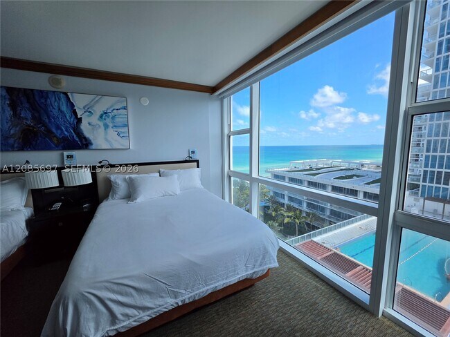 Building Photo - 6801 Collins Ave