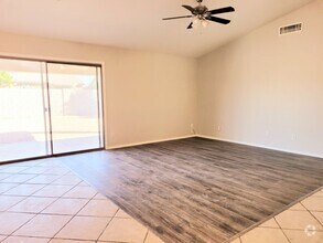 Building Photo - Mesa 3 bedroom home for rent!