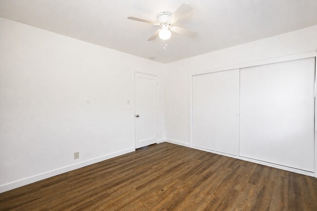 Building Photo - 15628 Esther St