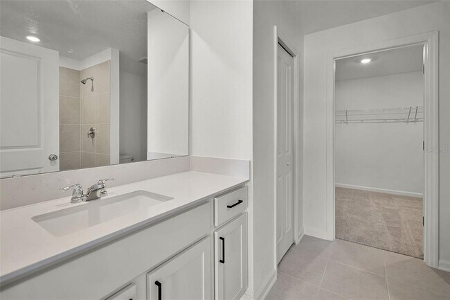 Building Photo - 2711 Pioneer Trl