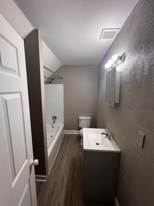 Building Photo - Fully Renovated 5-Bedroom, 2-Bath Single-Family — Driveway + Water, Sewer & Trash Covered